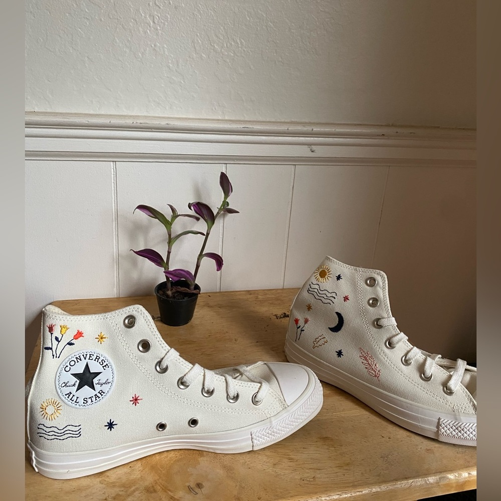 Converse high tops, ‘It’s Ok to Wander’